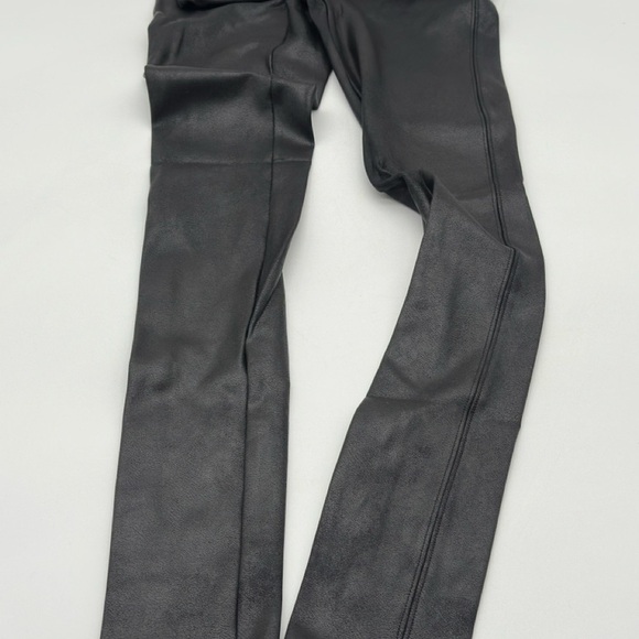 Spanx Shimering  faux Women’s Size X Small Black Nylon Blend  High rise stretchy - Picture 7 of 13